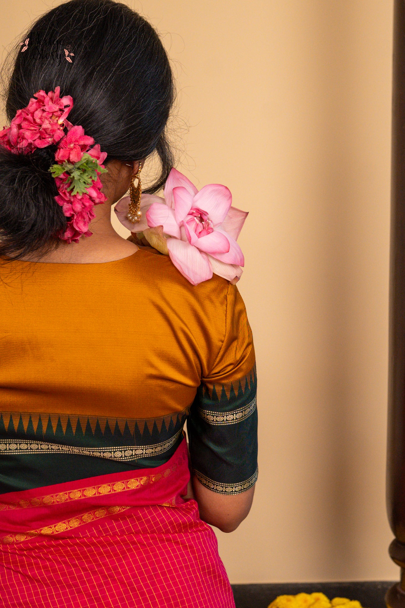 RAJITHA (ರಾಜಿತಾ)