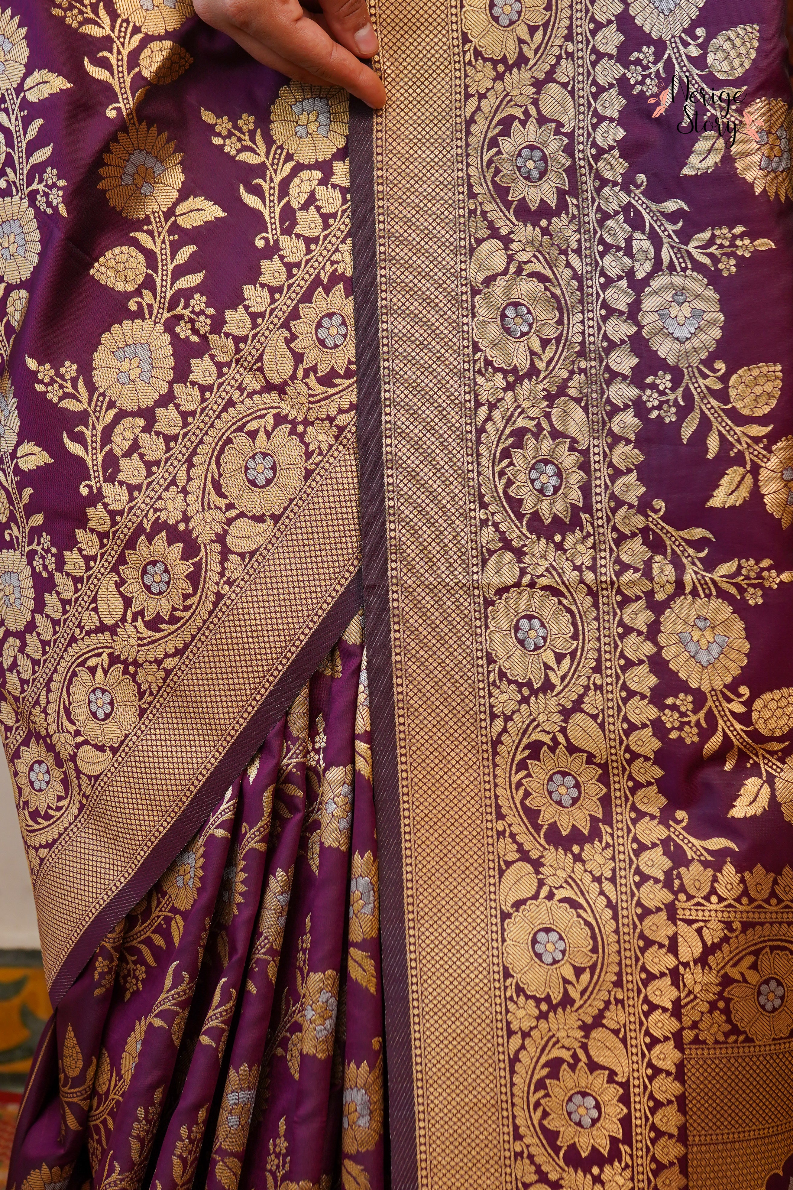 AADHIRA (आधीरा)