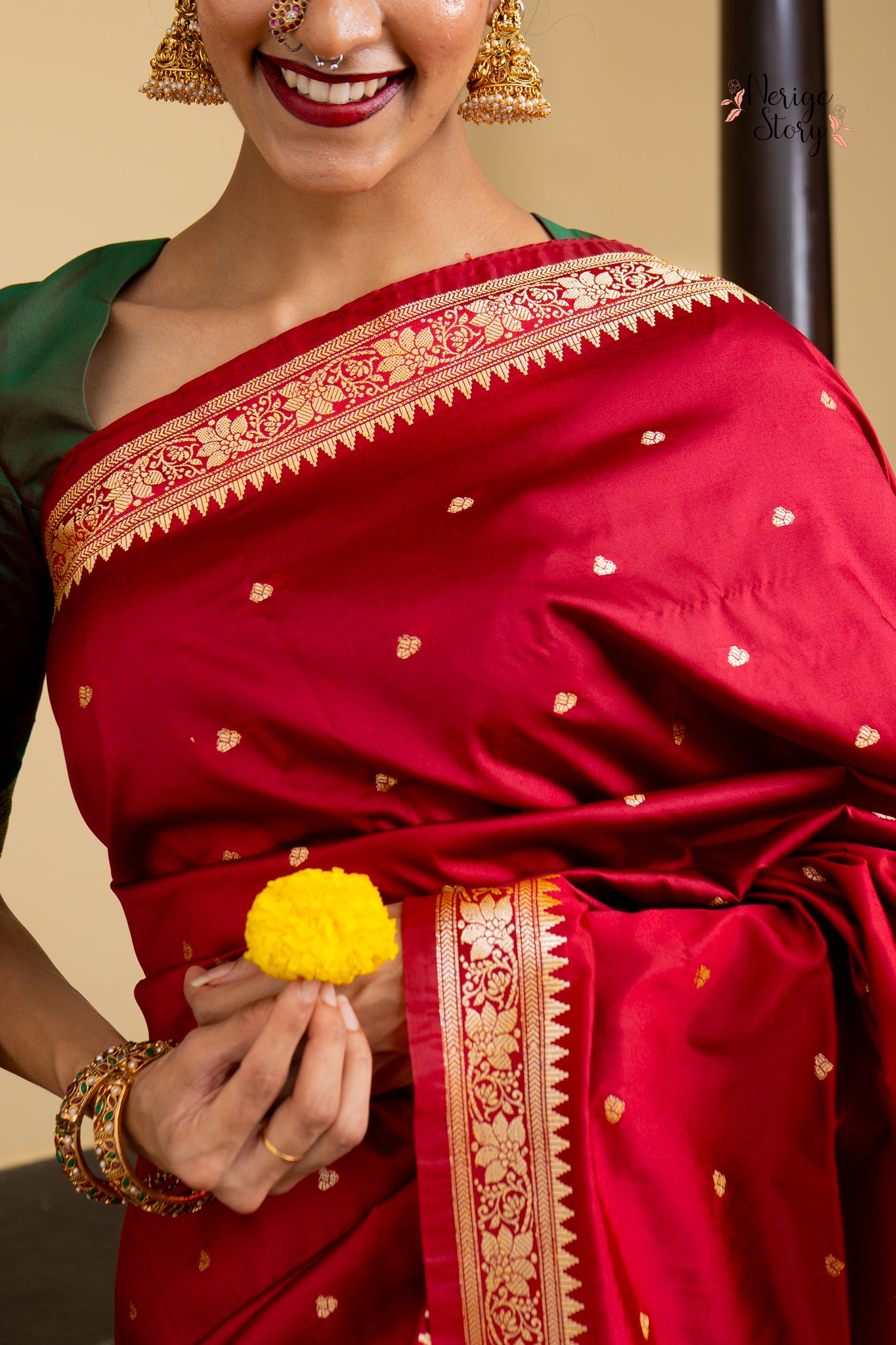ANOUSHKA (अनौष्का)