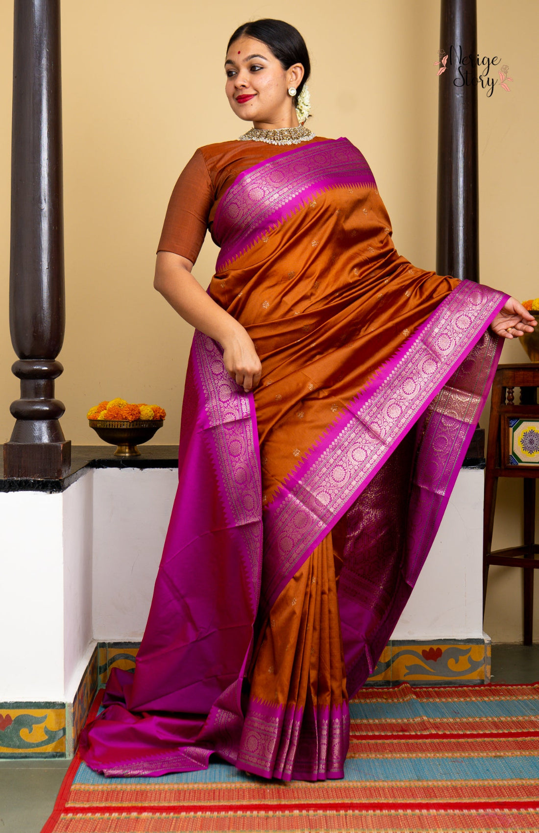 AARNIKA (आर्णिका)