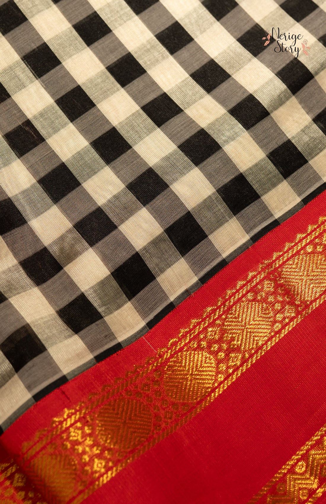 LALITHAMBA (ಲಲಿತಾಂಬಾ)