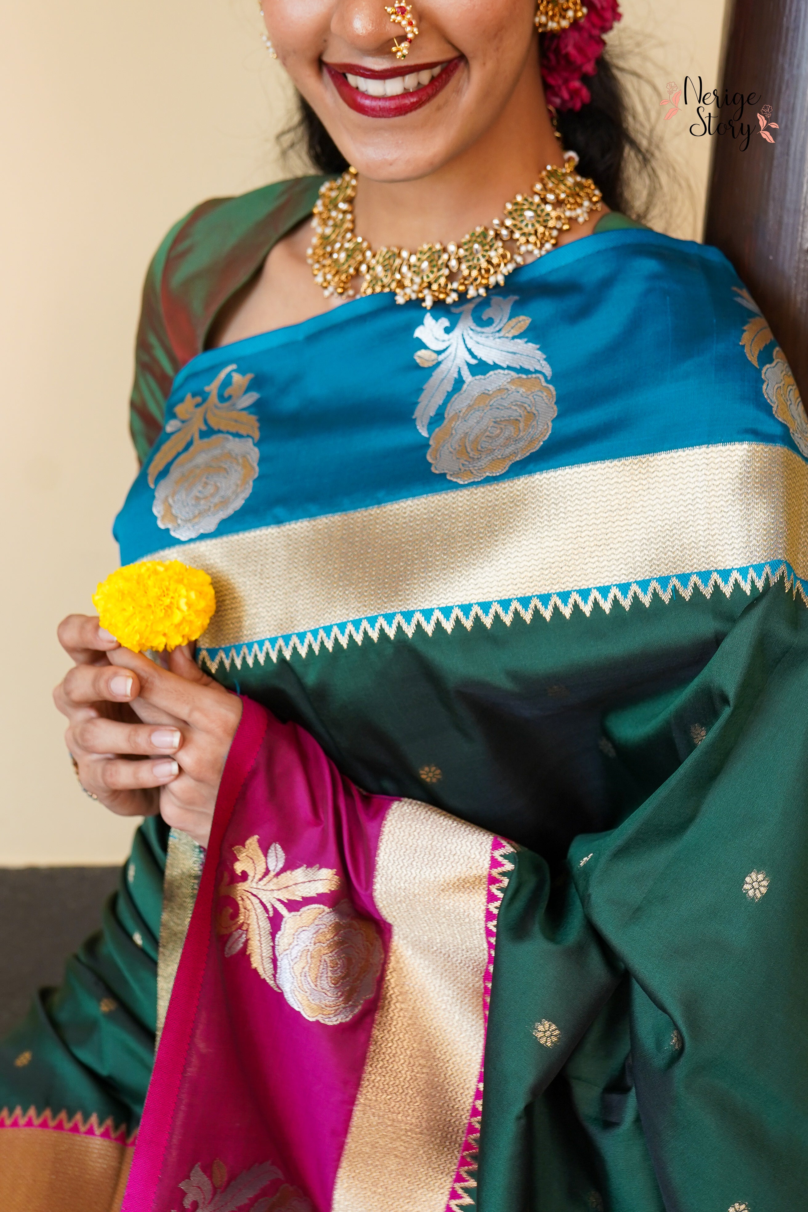 PANKHURI (पंखुरी)