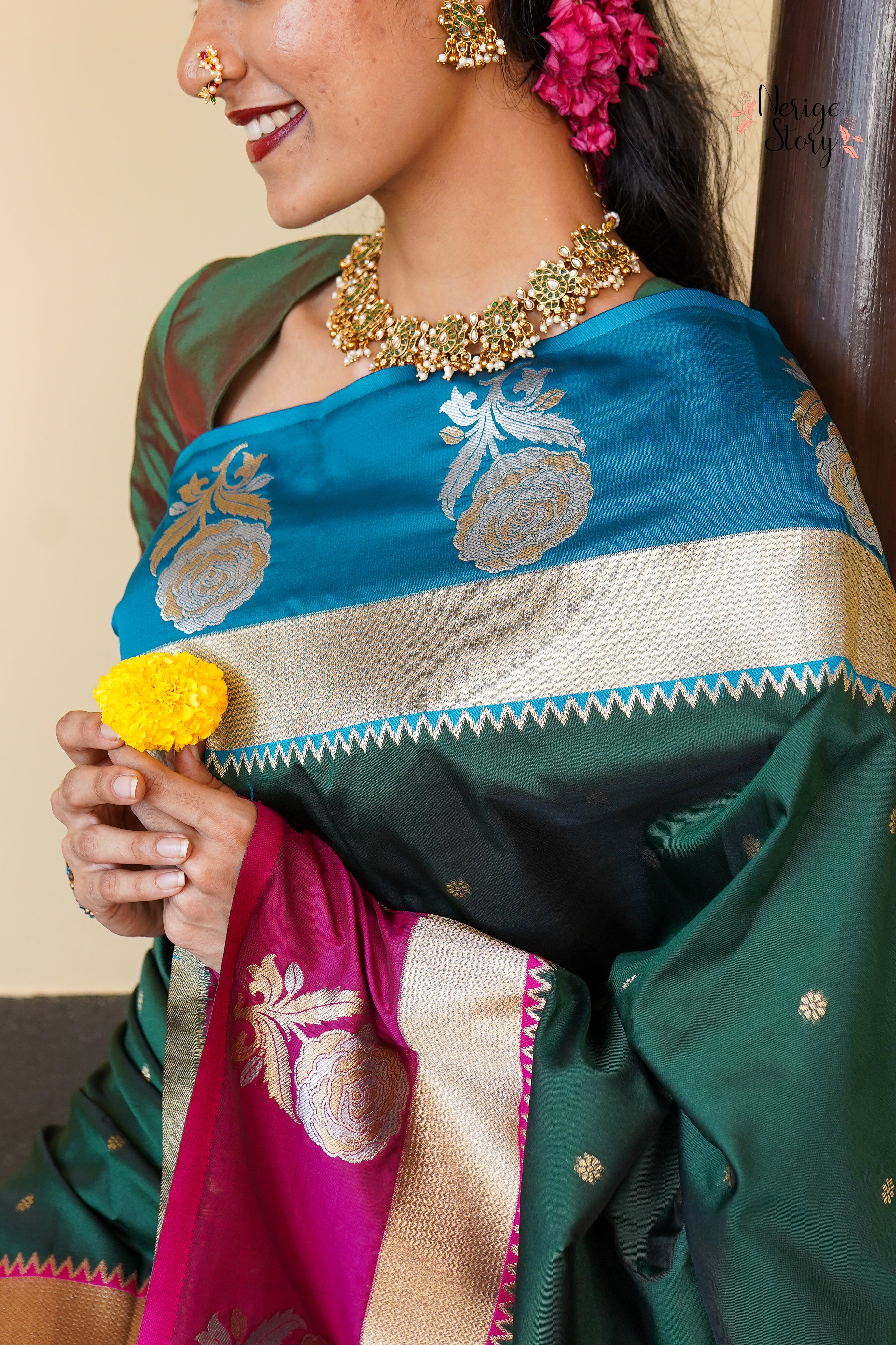 PANKHURI (पंखुरी)