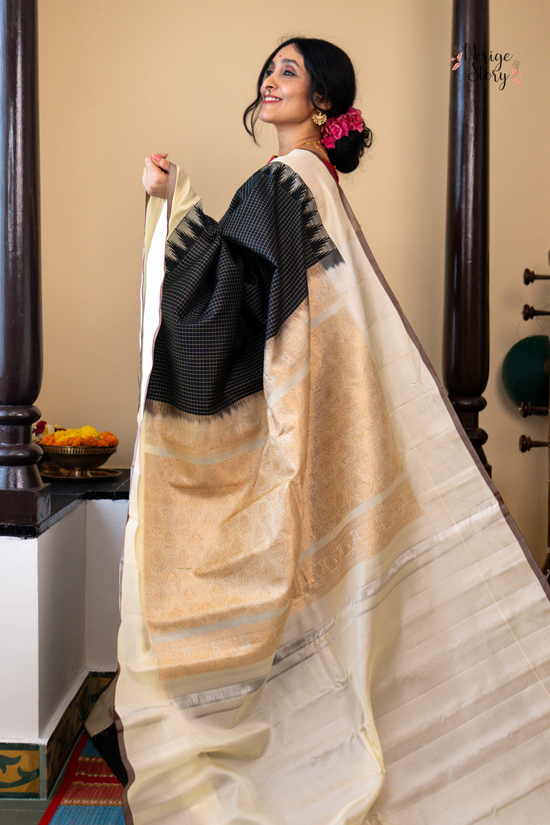 RAJAVARNIKA (రాజవర్ణిక)