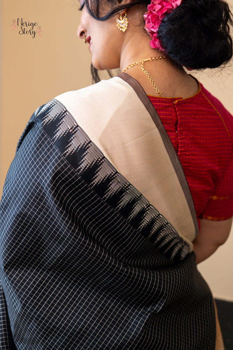 RAJAVARNIKA (రాజవర్ణిక)