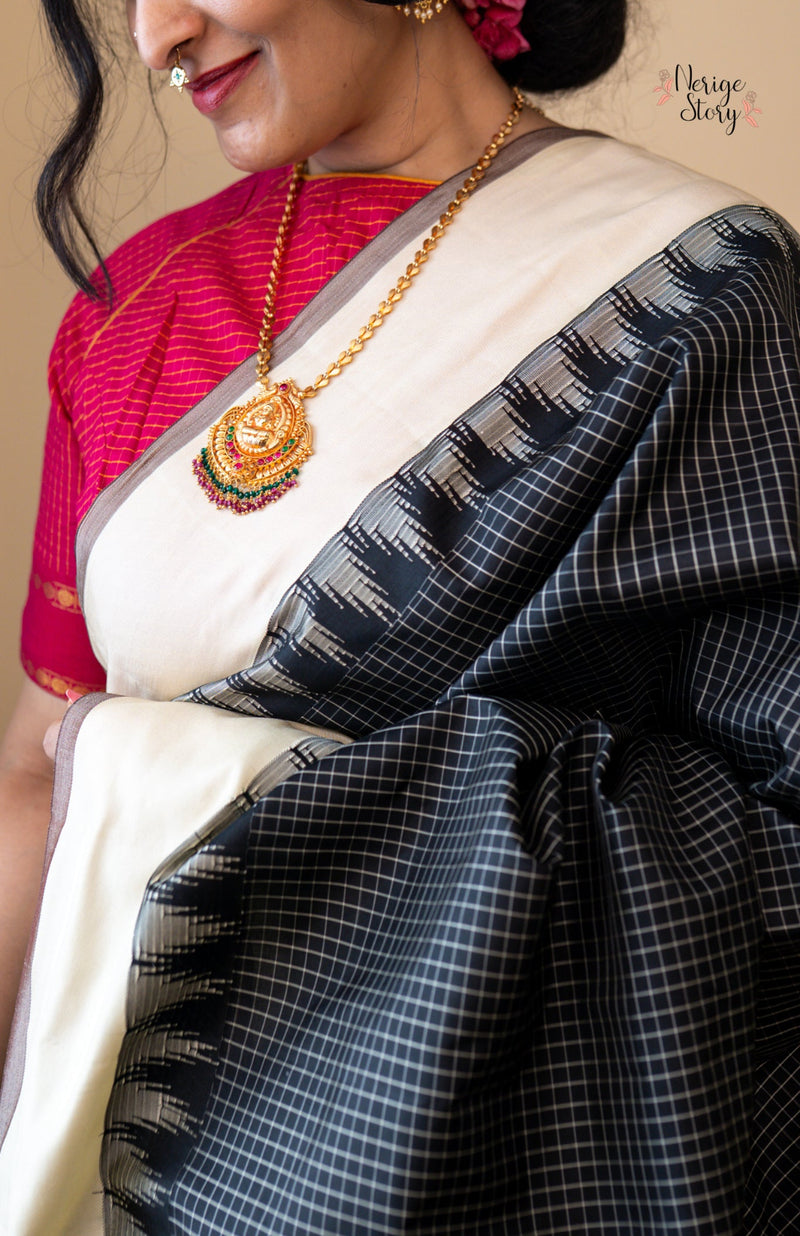 RAJAVARNIKA (రాజవర్ణిక)