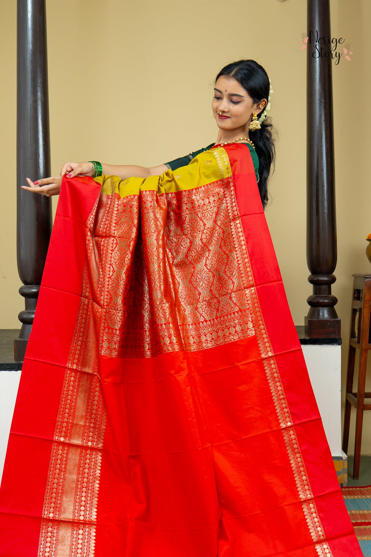 ABHIRA (अभीरा)