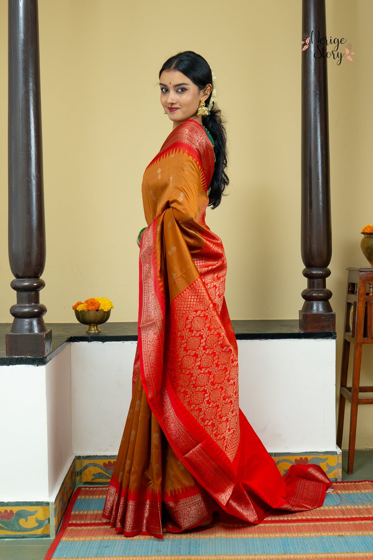 LAVANYA (लावण्या)