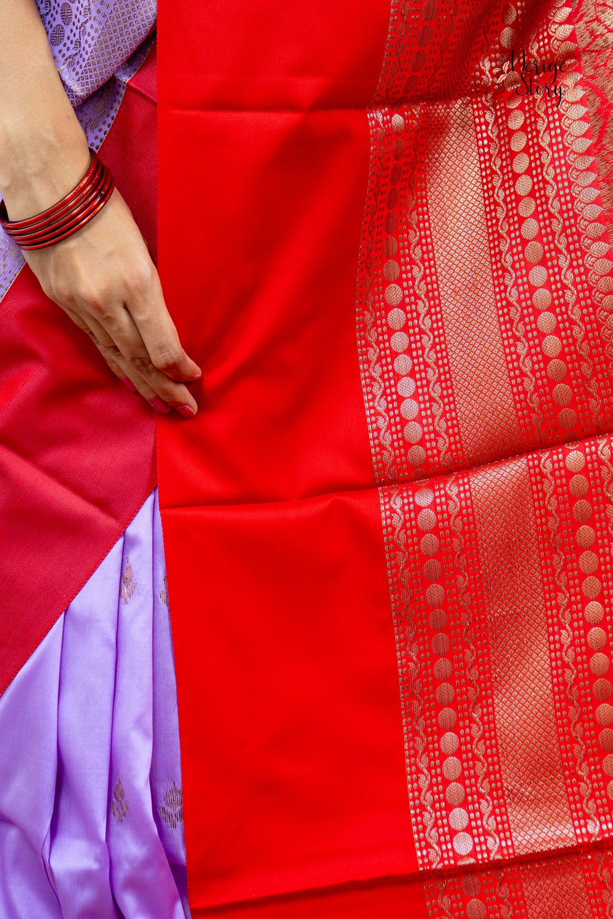 IYANNA (इयान्ना)