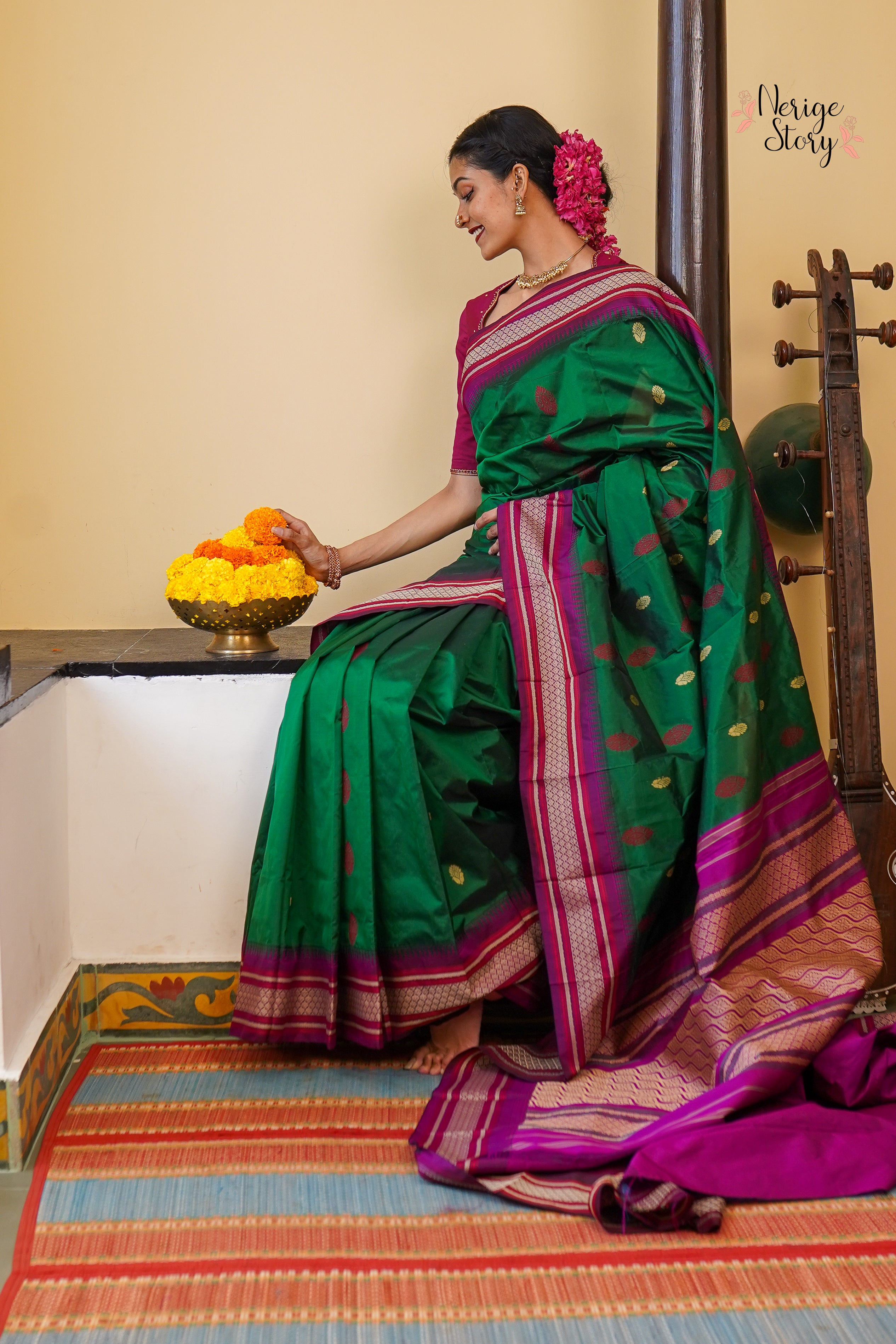 RAVIKA (ರವಿಕಾ)