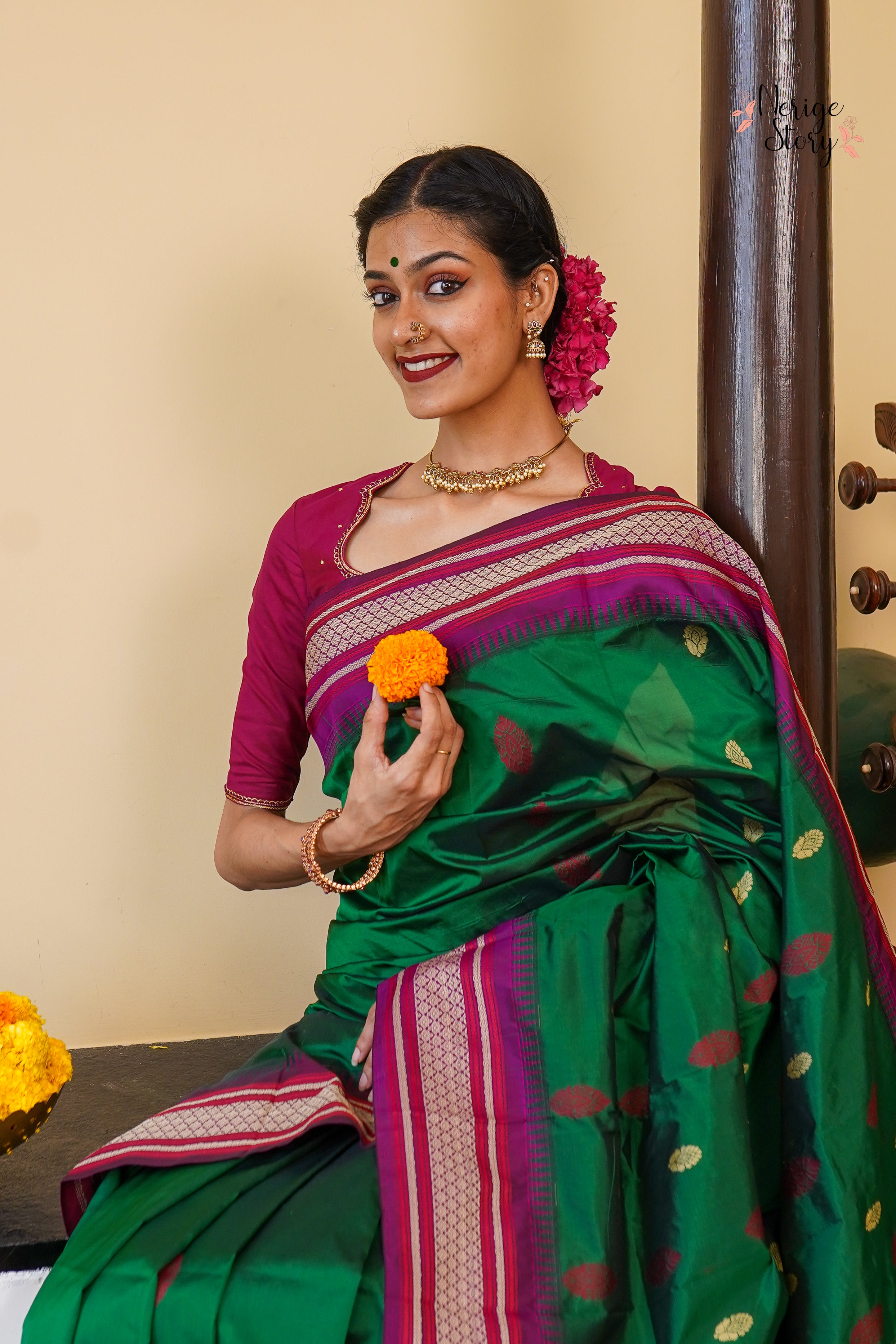 RAVIKA (ರವಿಕಾ)