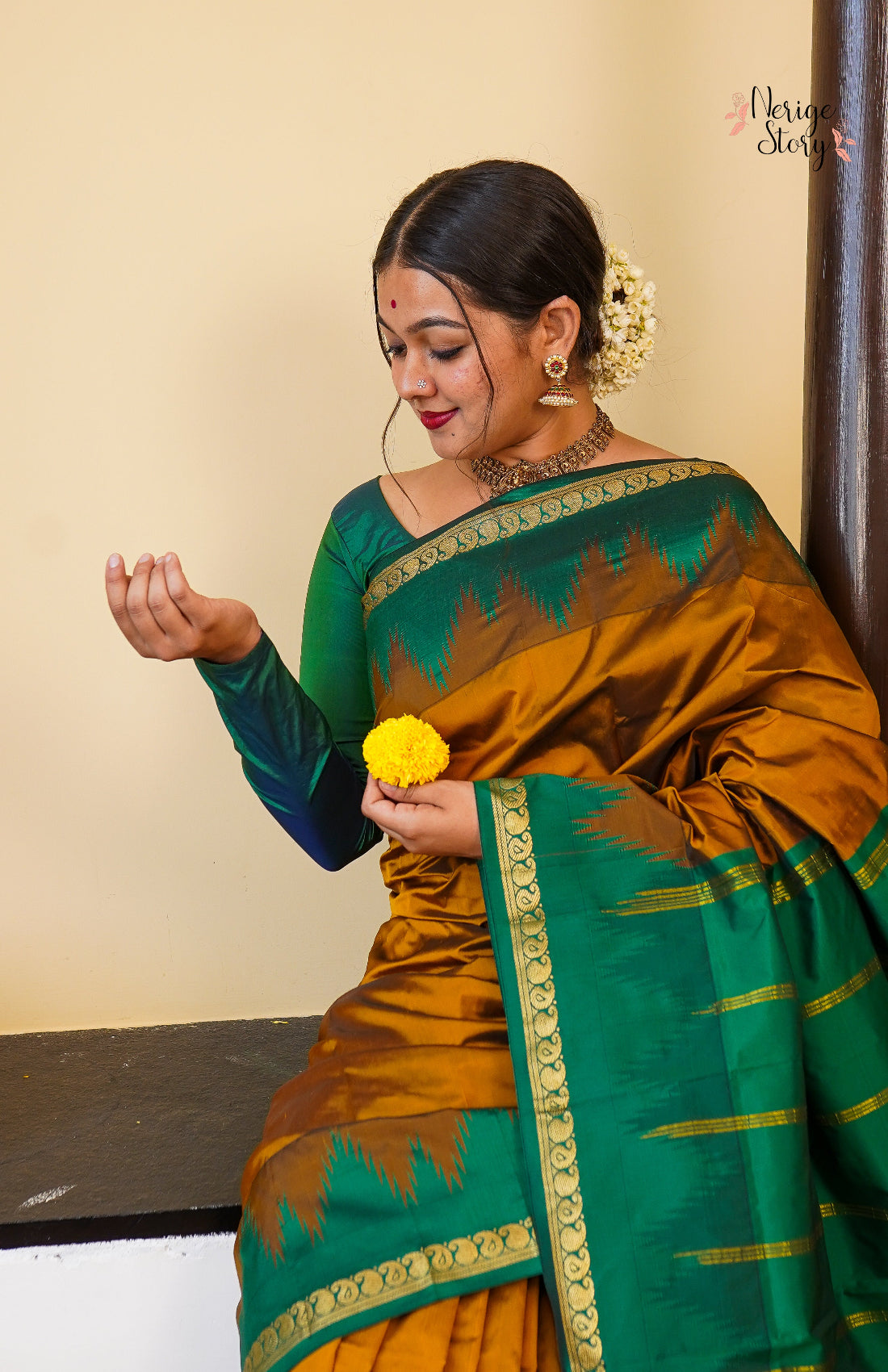 RAVYA (ರವ್ಯಾ)