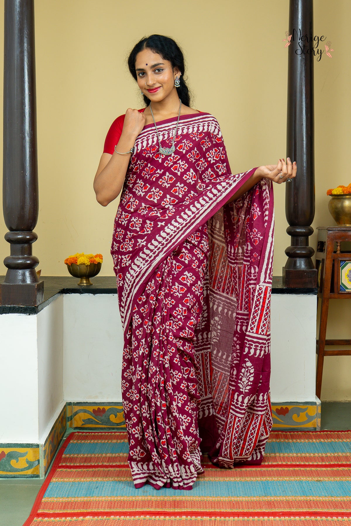 RAJLAKSHMI (राजलक्ष्मी)