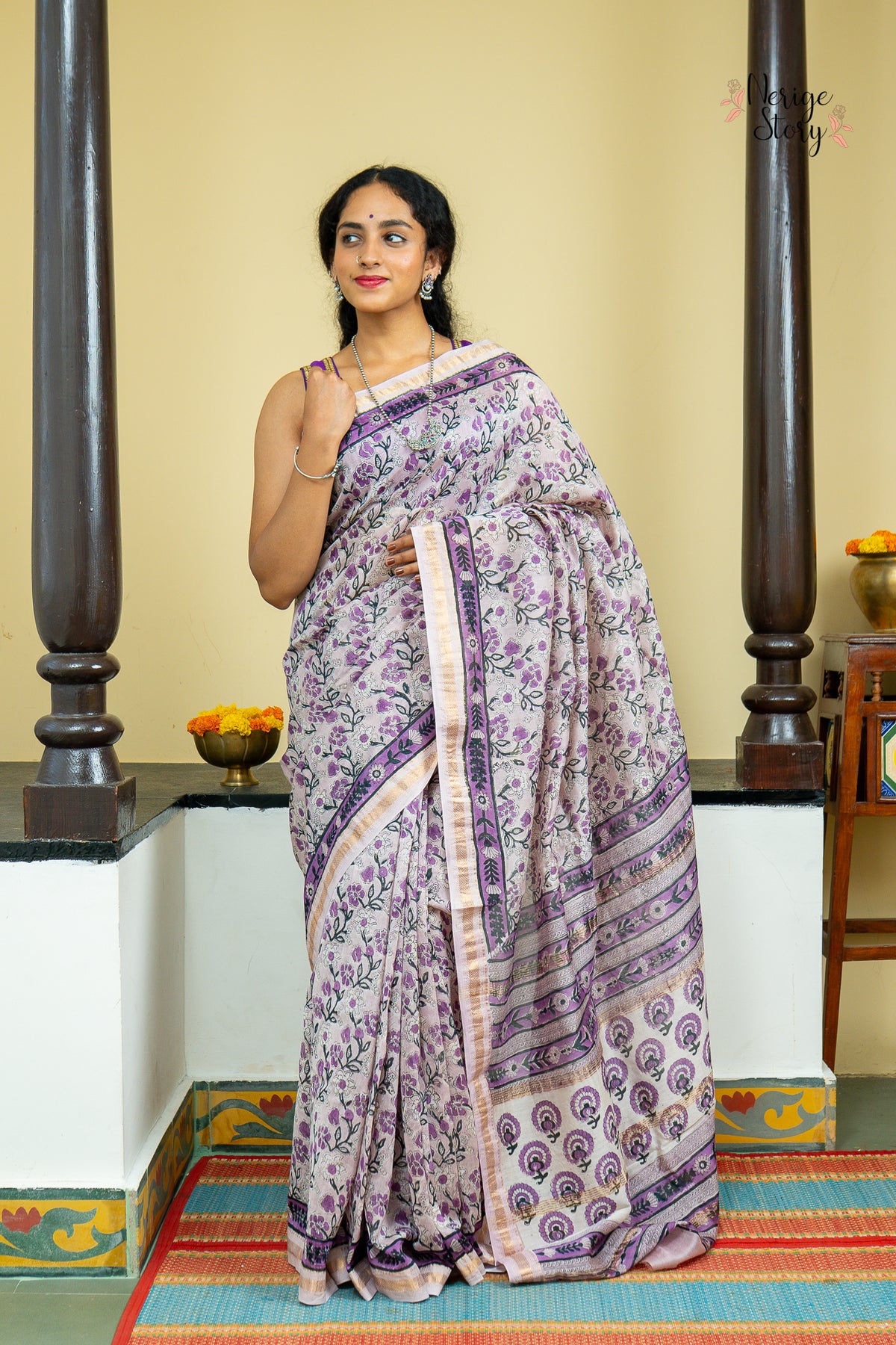 MINAKSHI (मीनाक्षी)