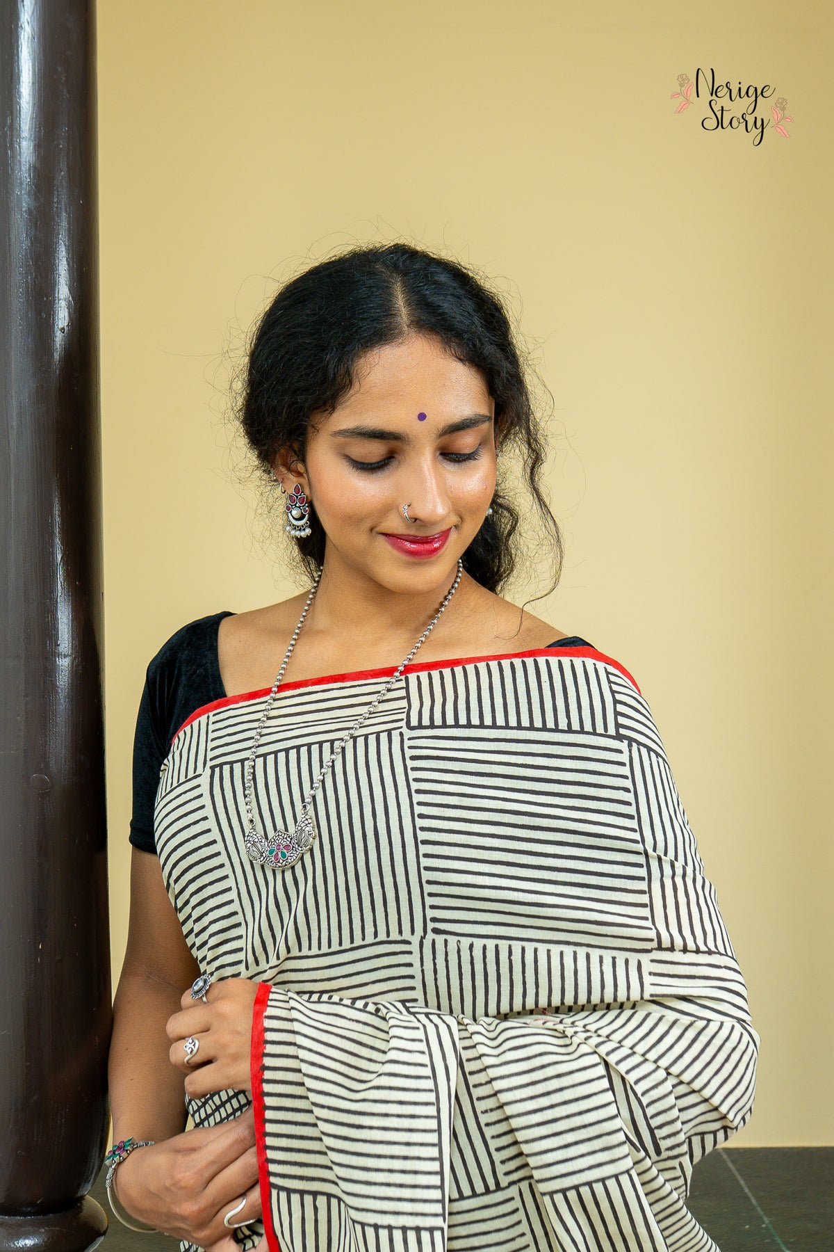 KADAMBARI (कादंबरी)