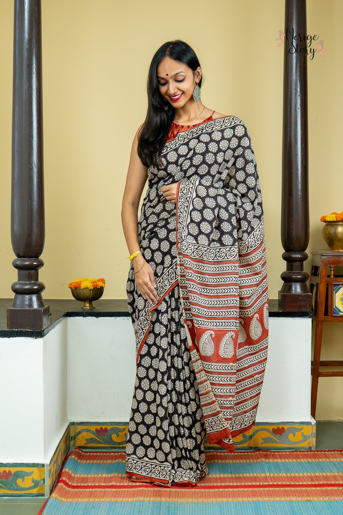 JYOTIRMAYE (ज्योतिर्मयी)