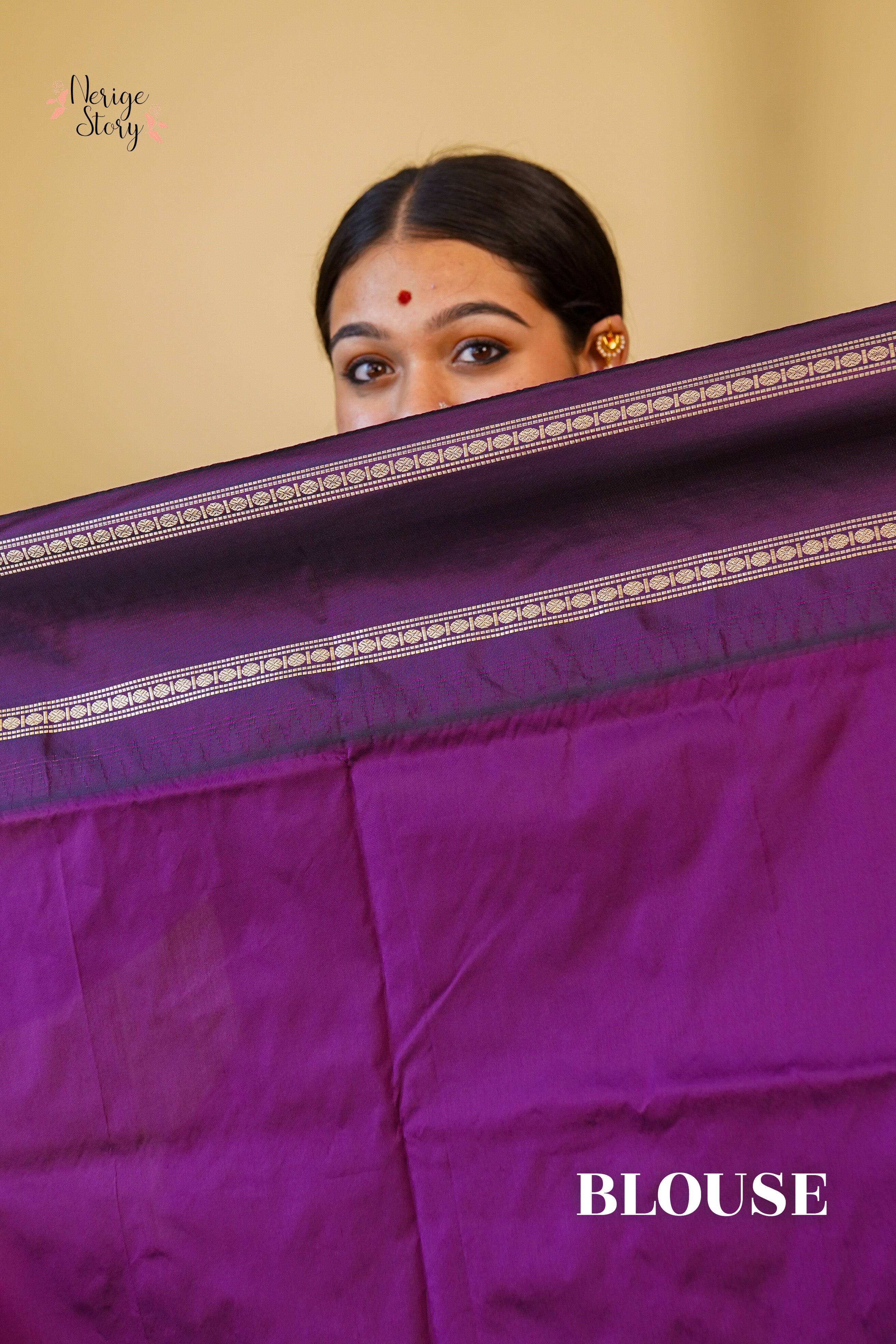 MAYUKHI (ಮಯೂಕಿ)