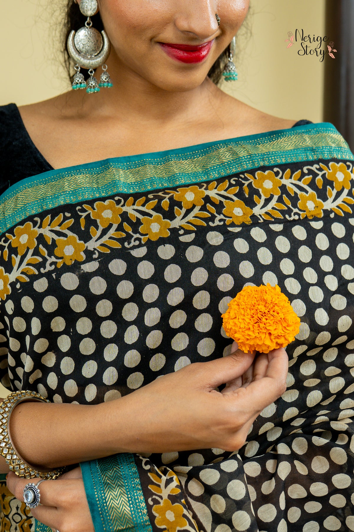 HIRANMAYI (हिरण्मयी)