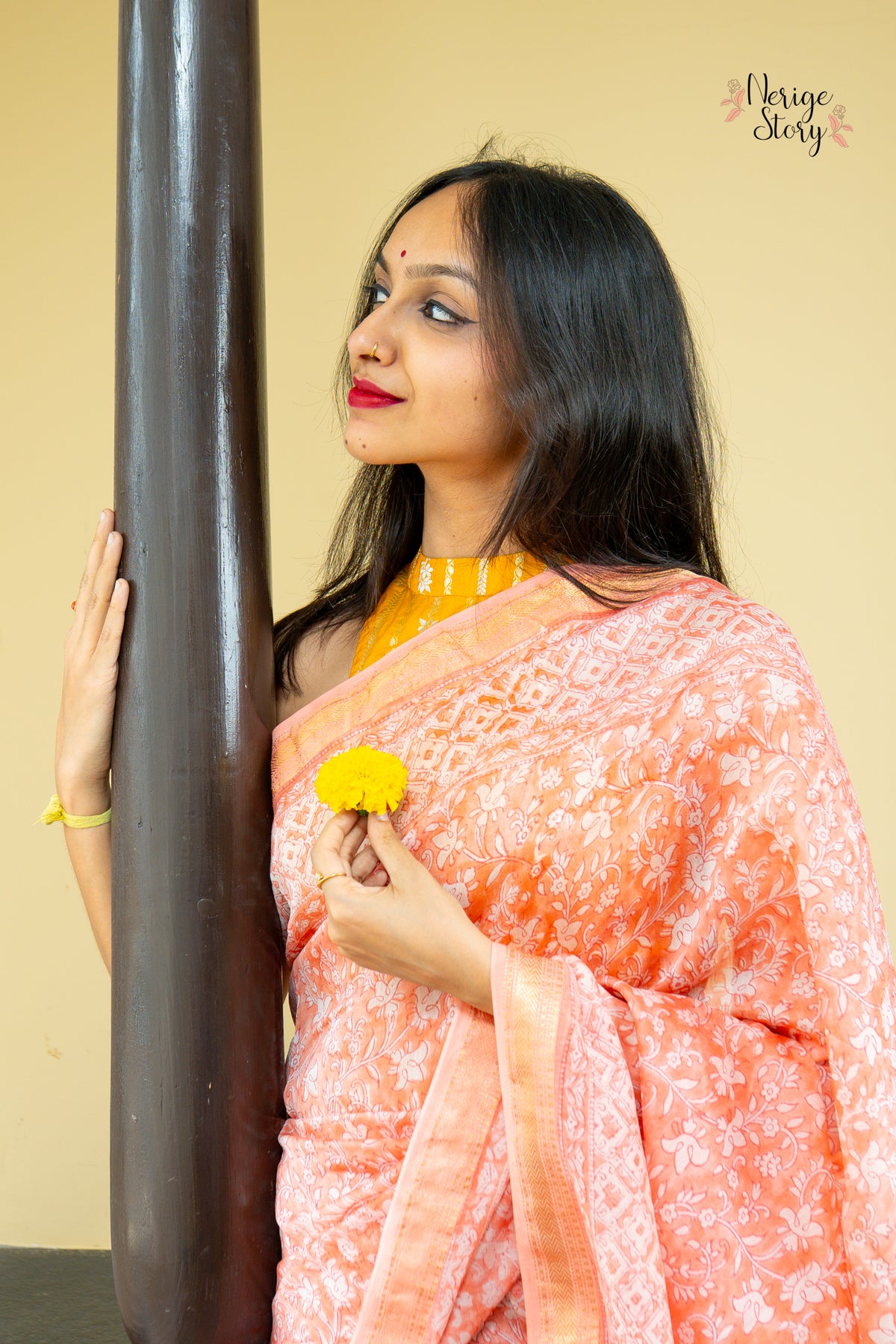 CHANDANA (चंदना)