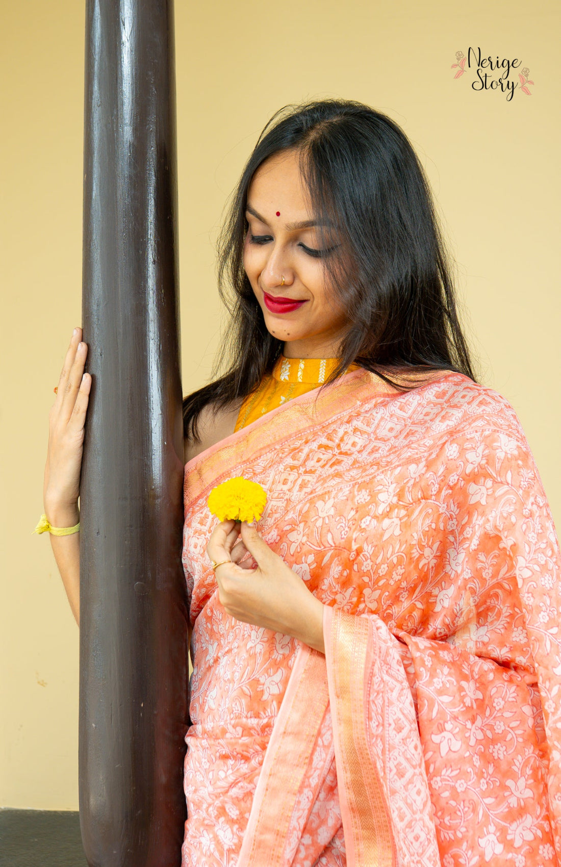 CHANDANA (चंदना)