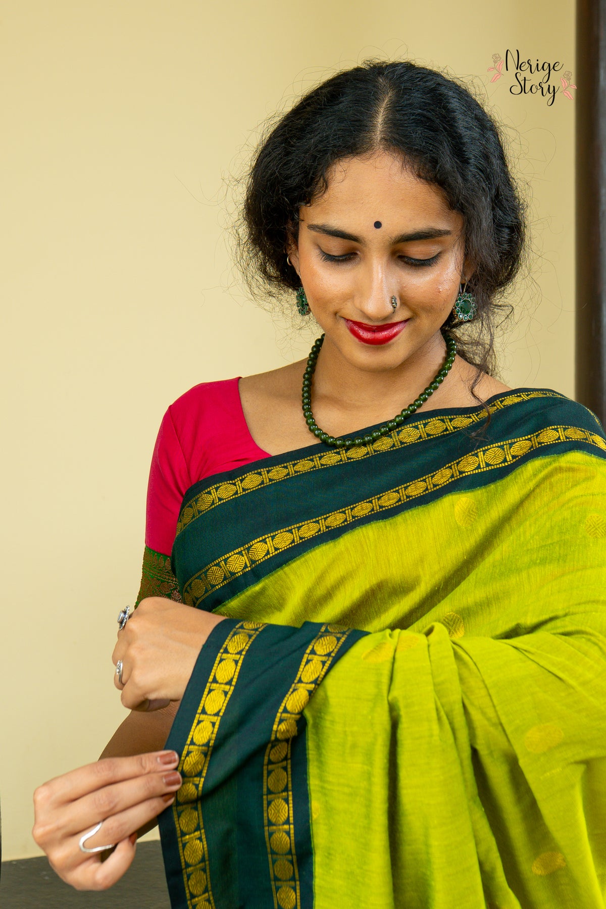 NIVEDITHA (ನಿವೇದಿತಾ)