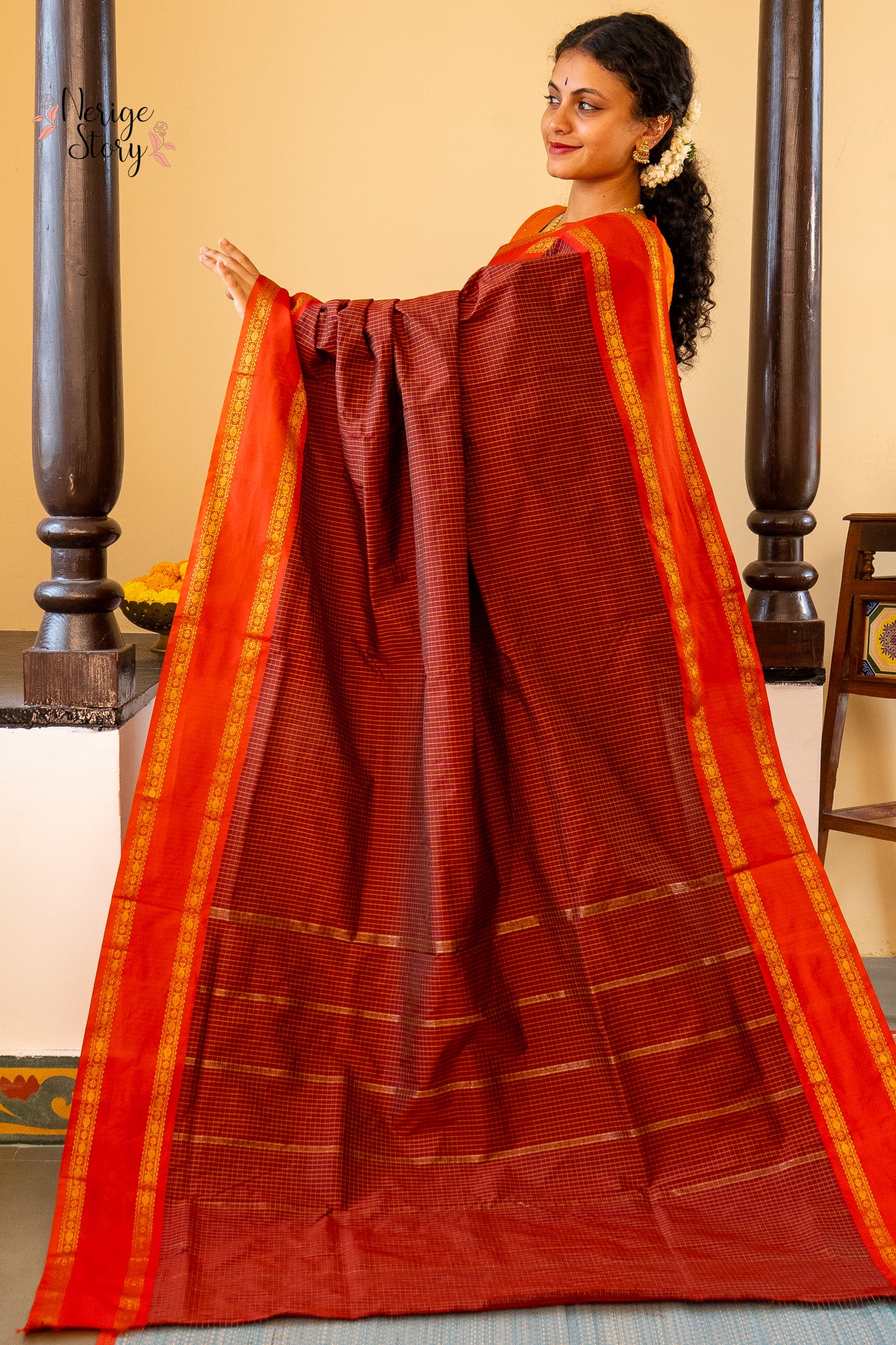 AAHANA (ಆಹನಾ)