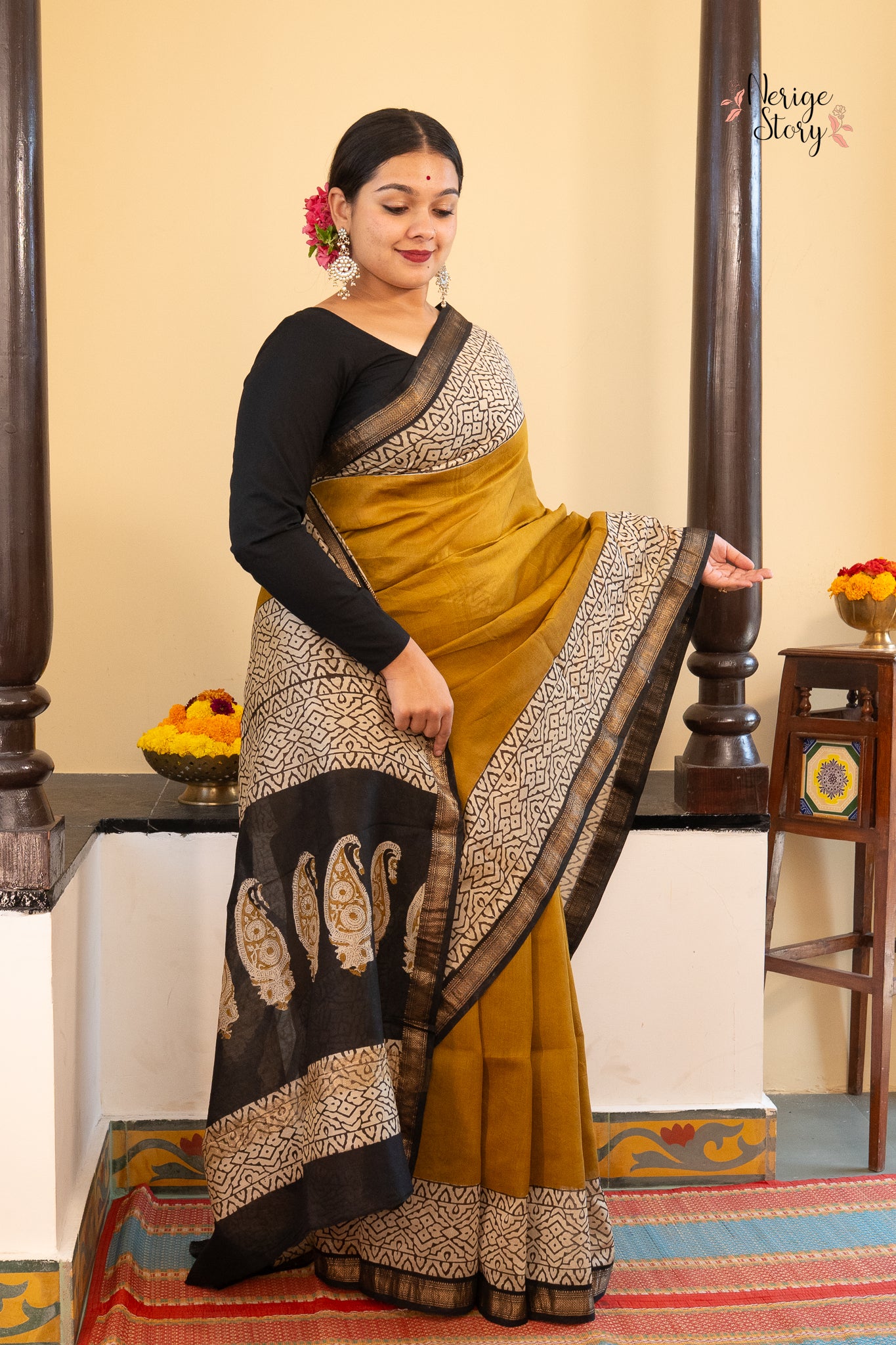 SAMIKA (सामिका)