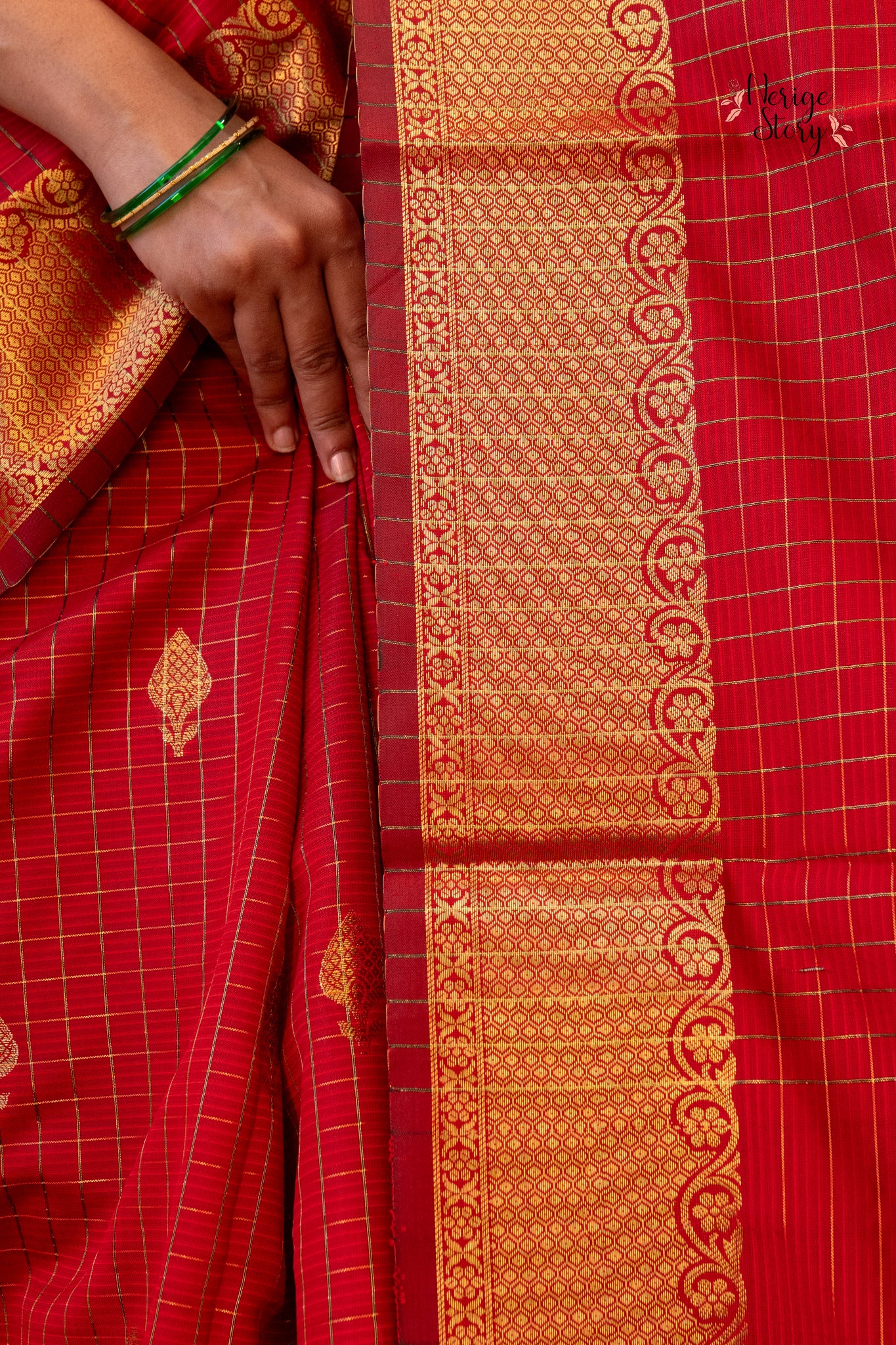 ANAGHITA (अनघिता)
