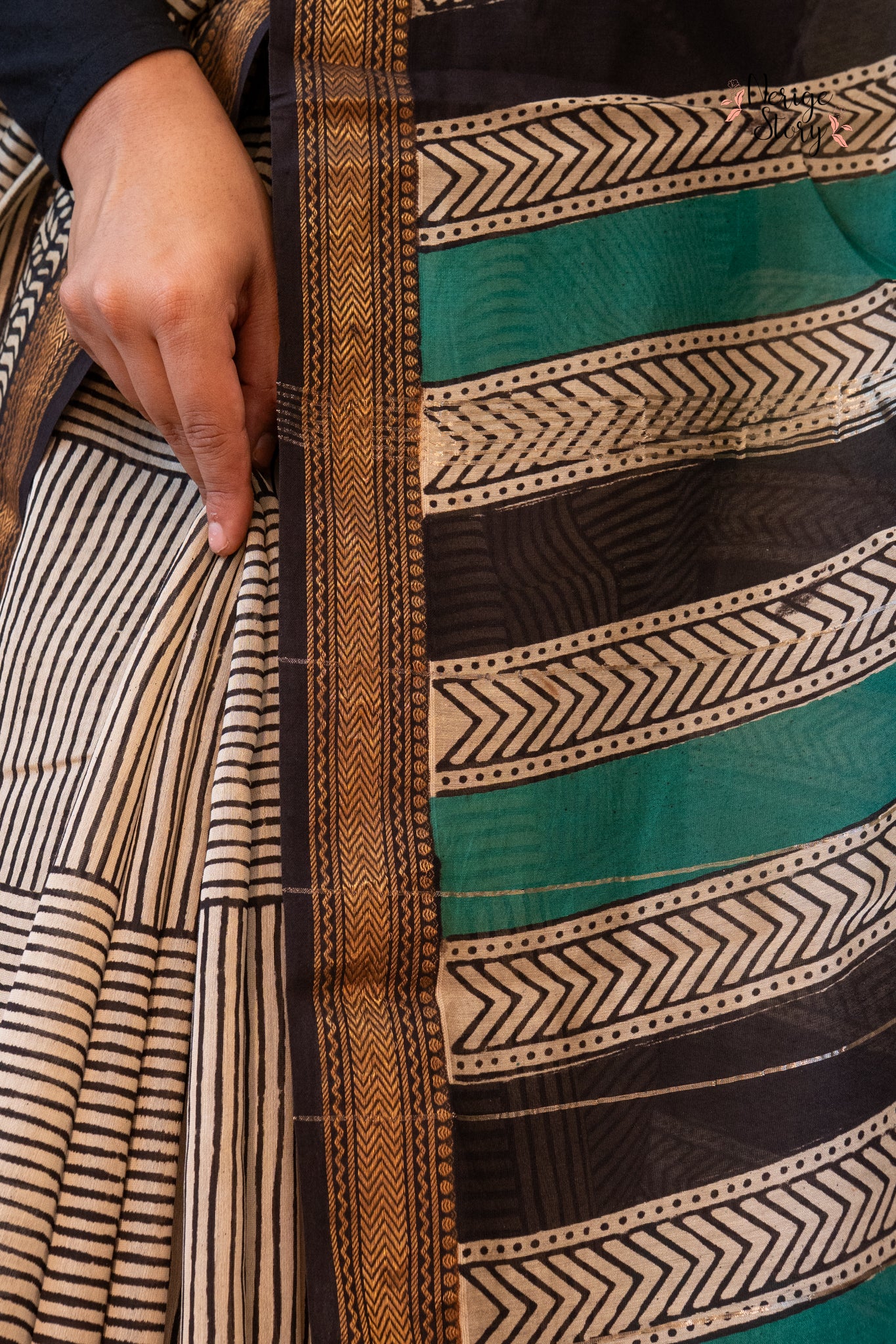 KUMKUM (कुमकुम)