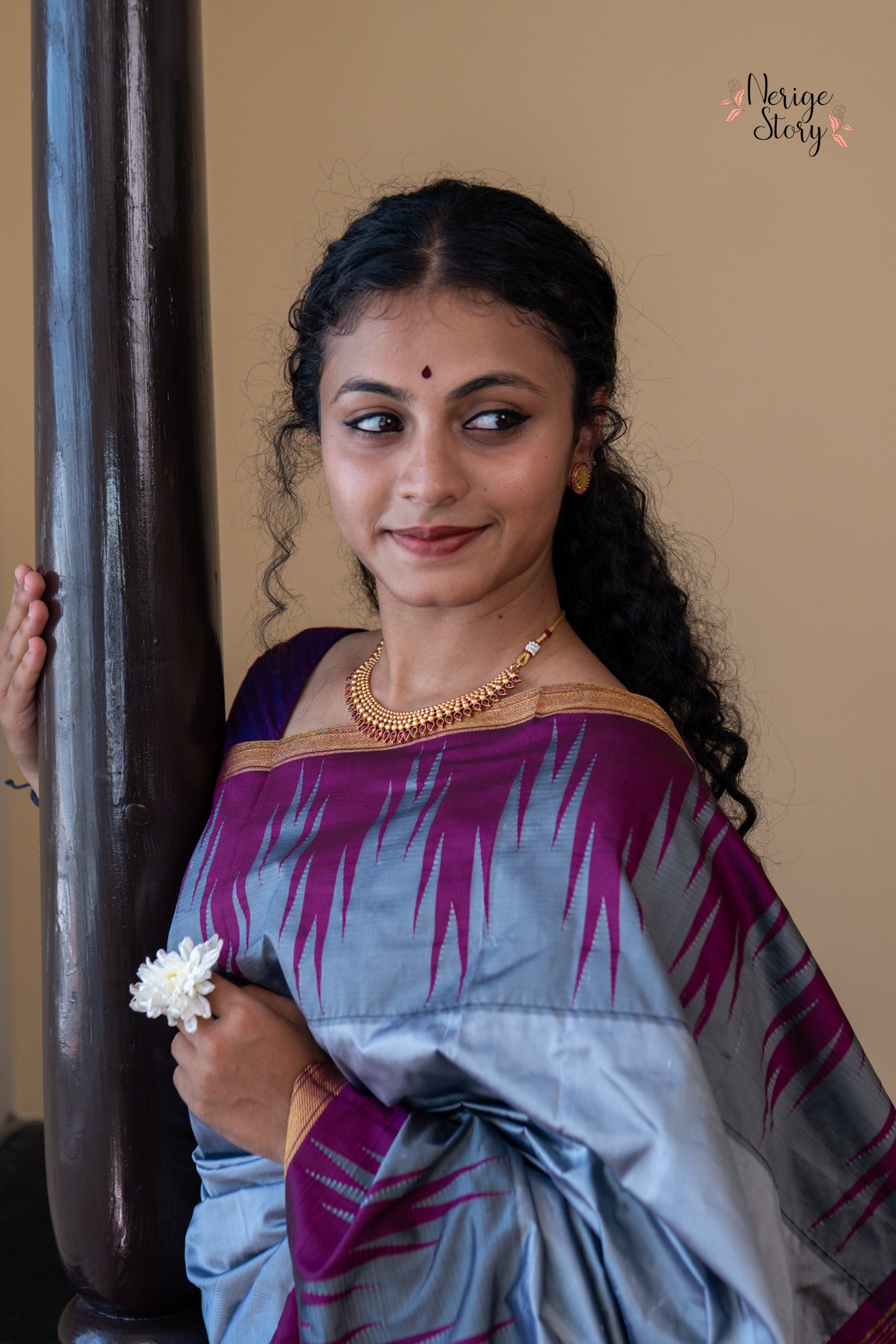 CHANDANA (ಚಂದನ)