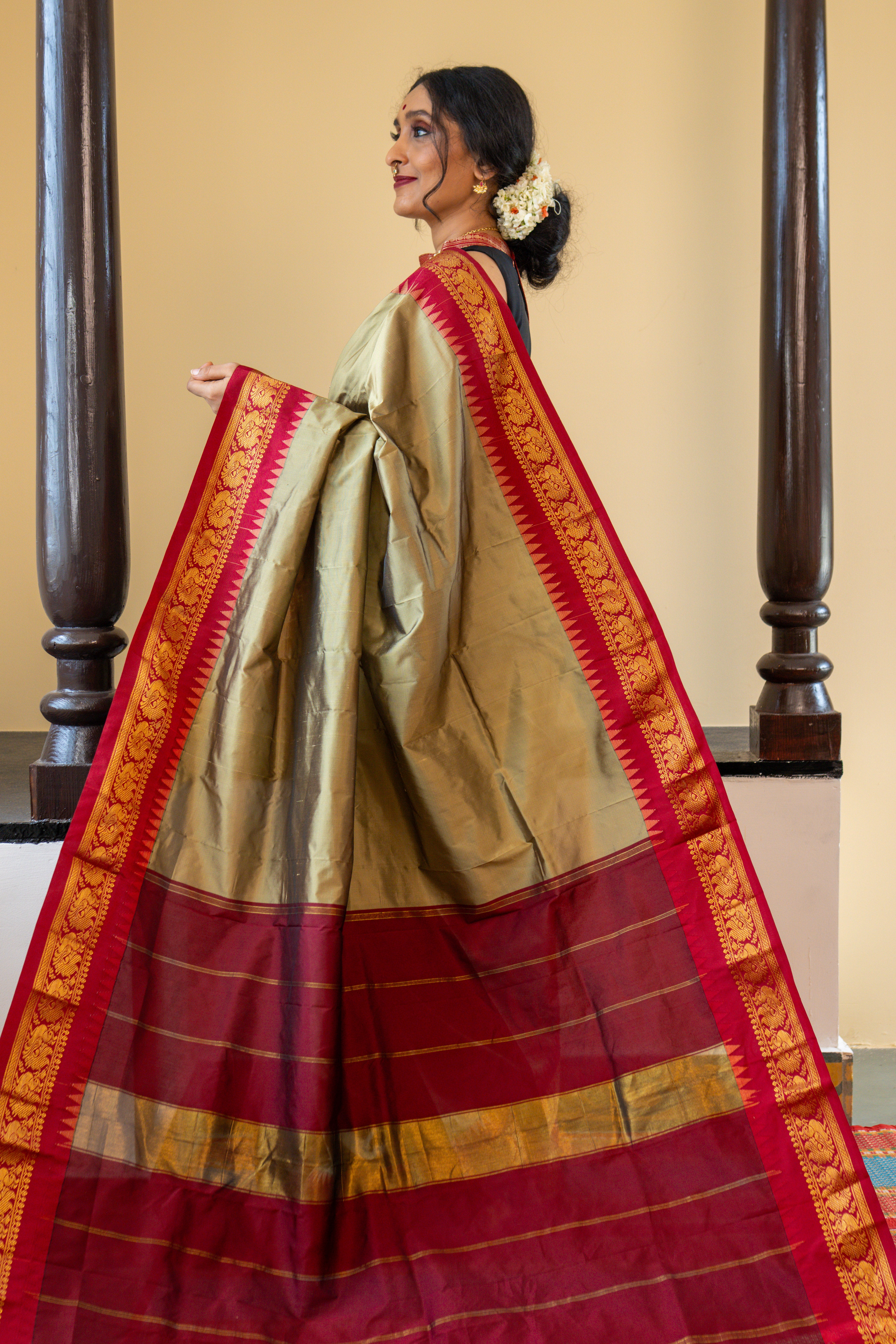 AAKASHINI (ಆಕಾಶಿನಿ)