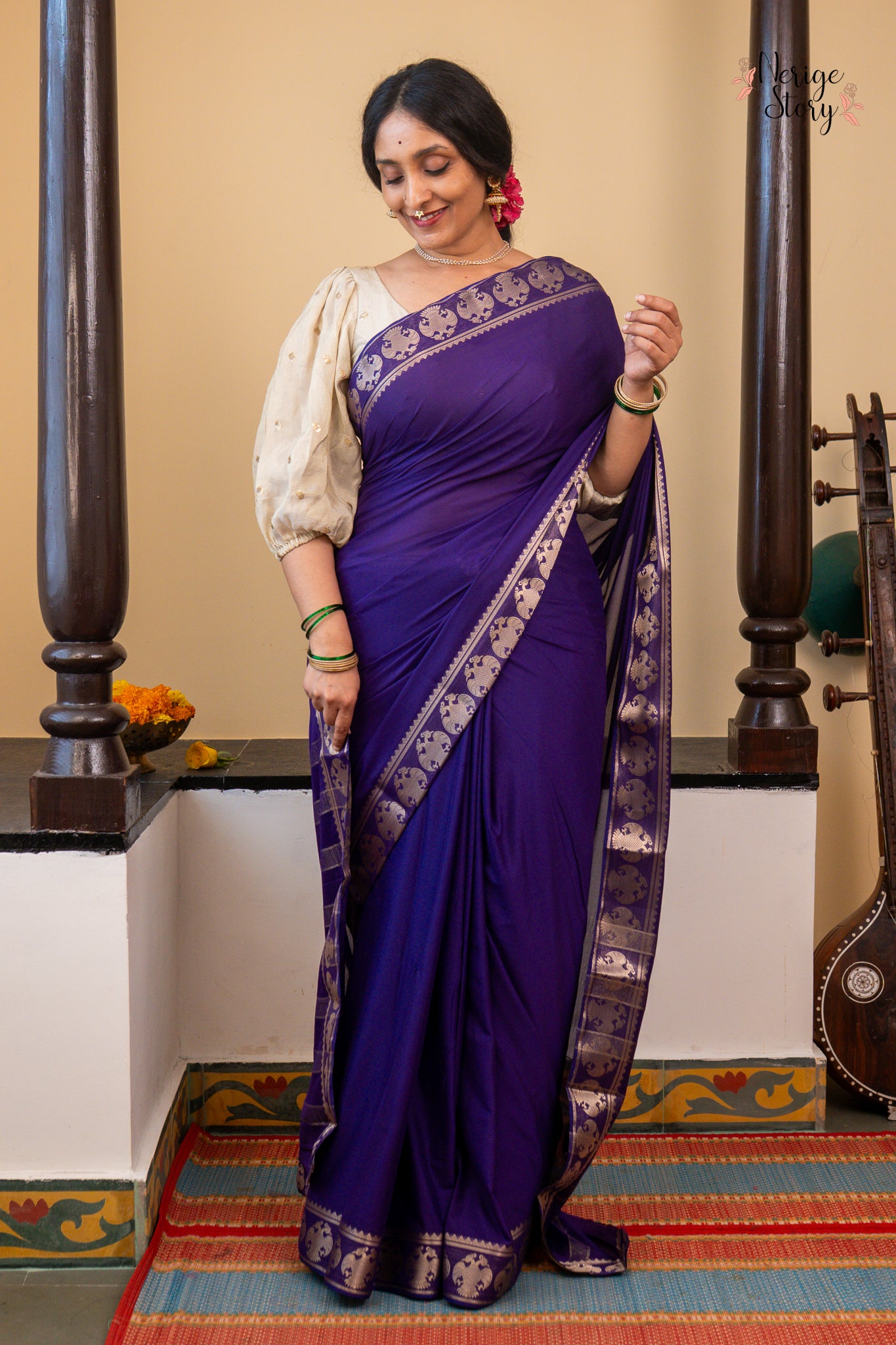 DHARUNIKA (ಧಾರುನಿಕಾ)