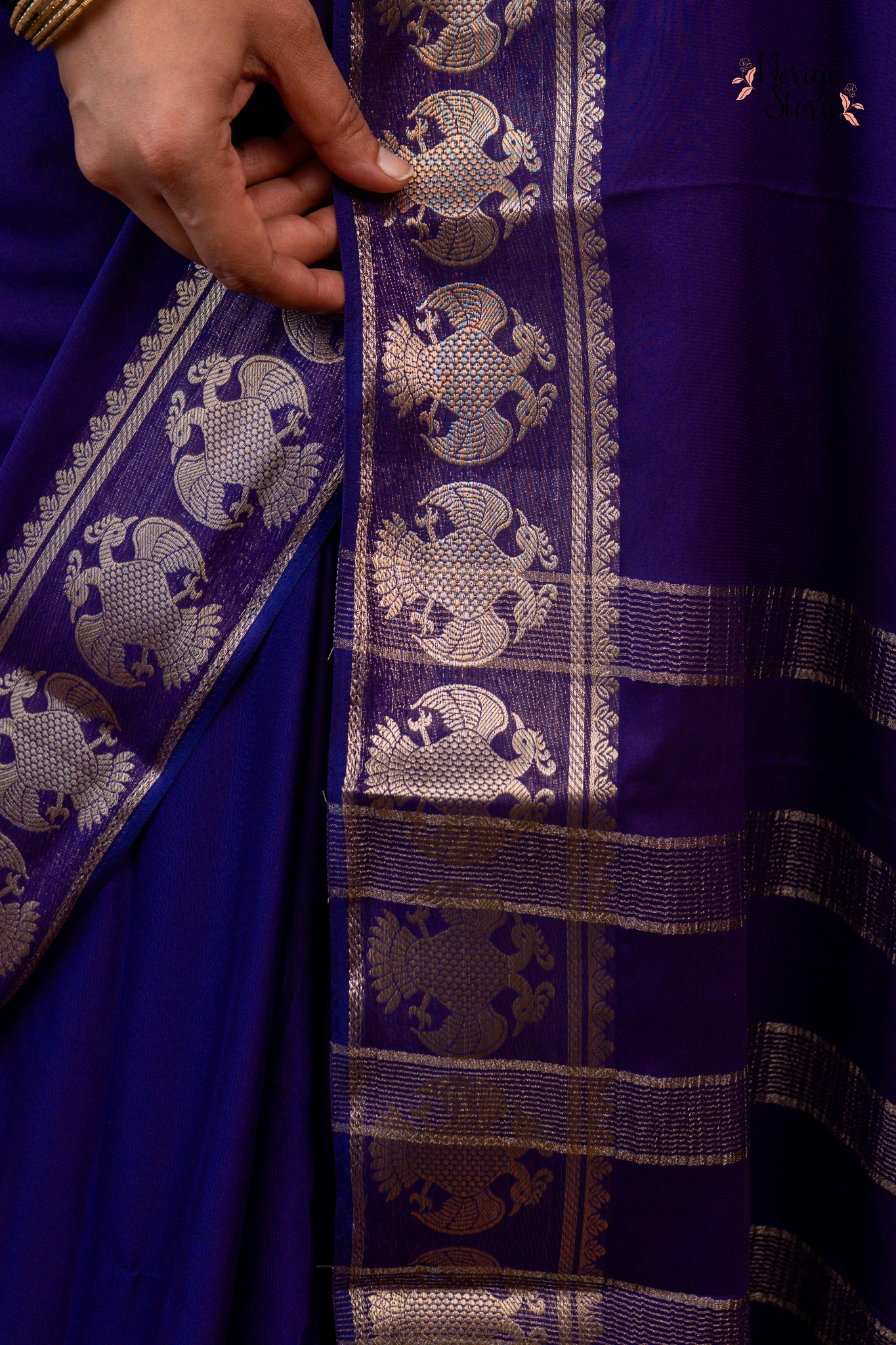 DHARUNIKA (ಧಾರುನಿಕಾ)