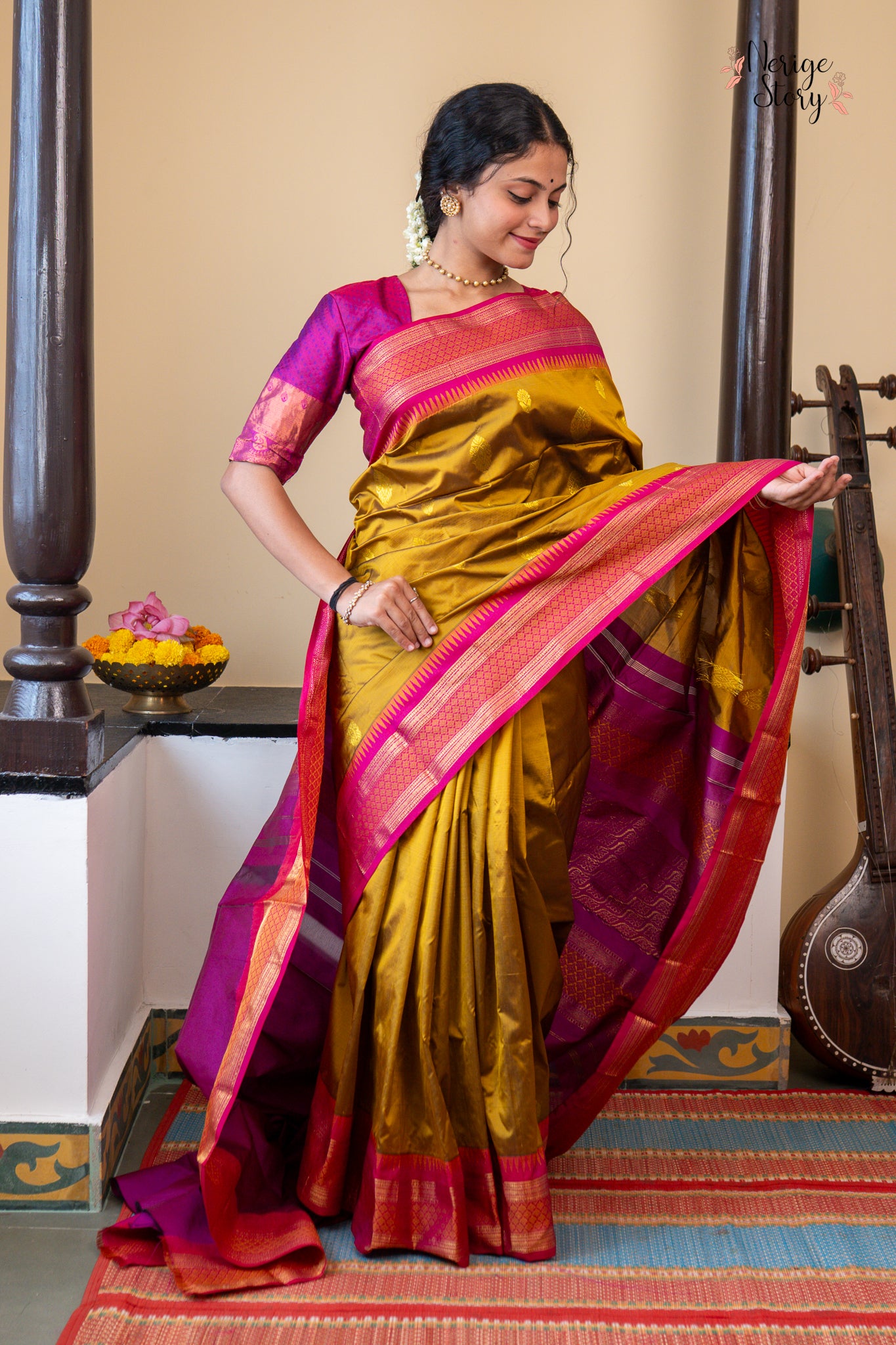 MRINMAYEE (ಮೃಣ್ಮಯೀ)