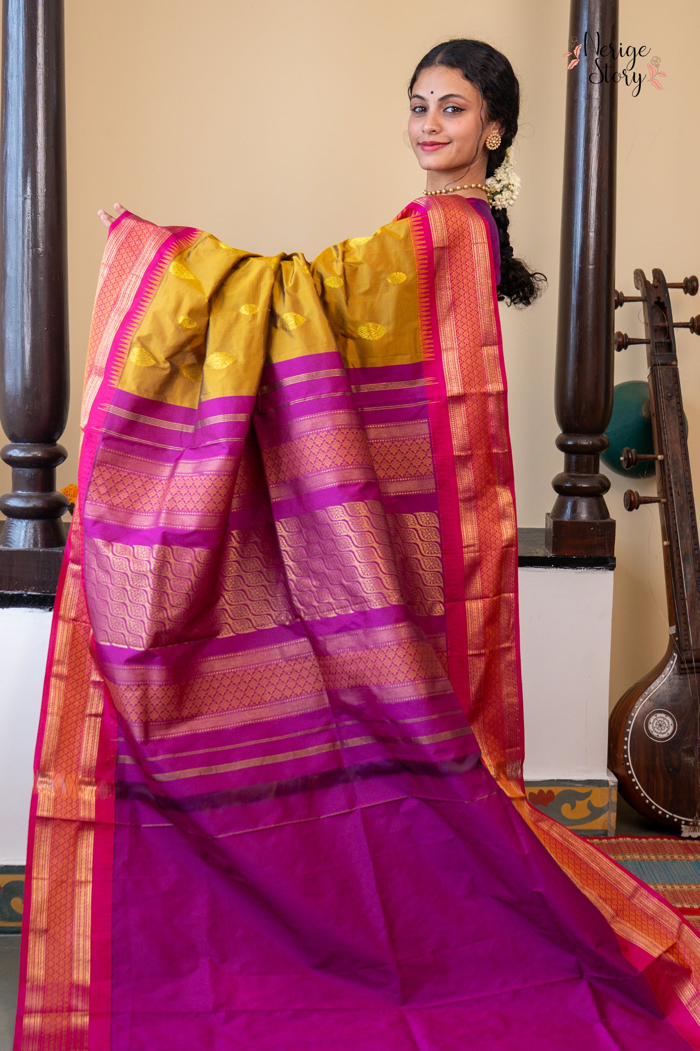 MRINMAYEE (ಮೃಣ್ಮಯೀ)