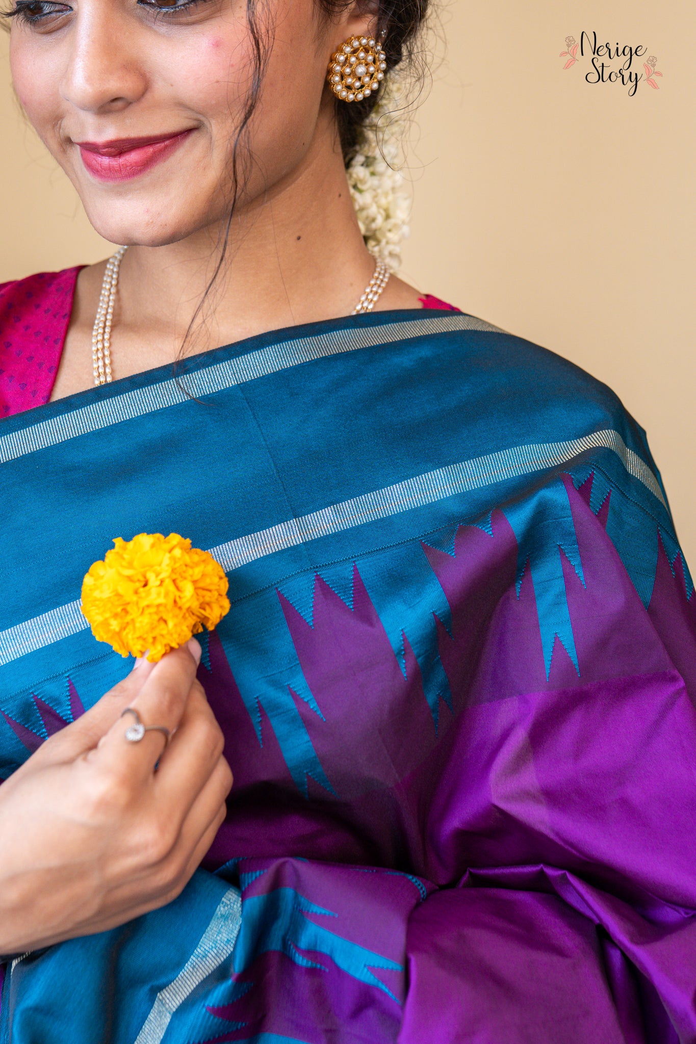 AROOPA (ಅರೂಪಾ)