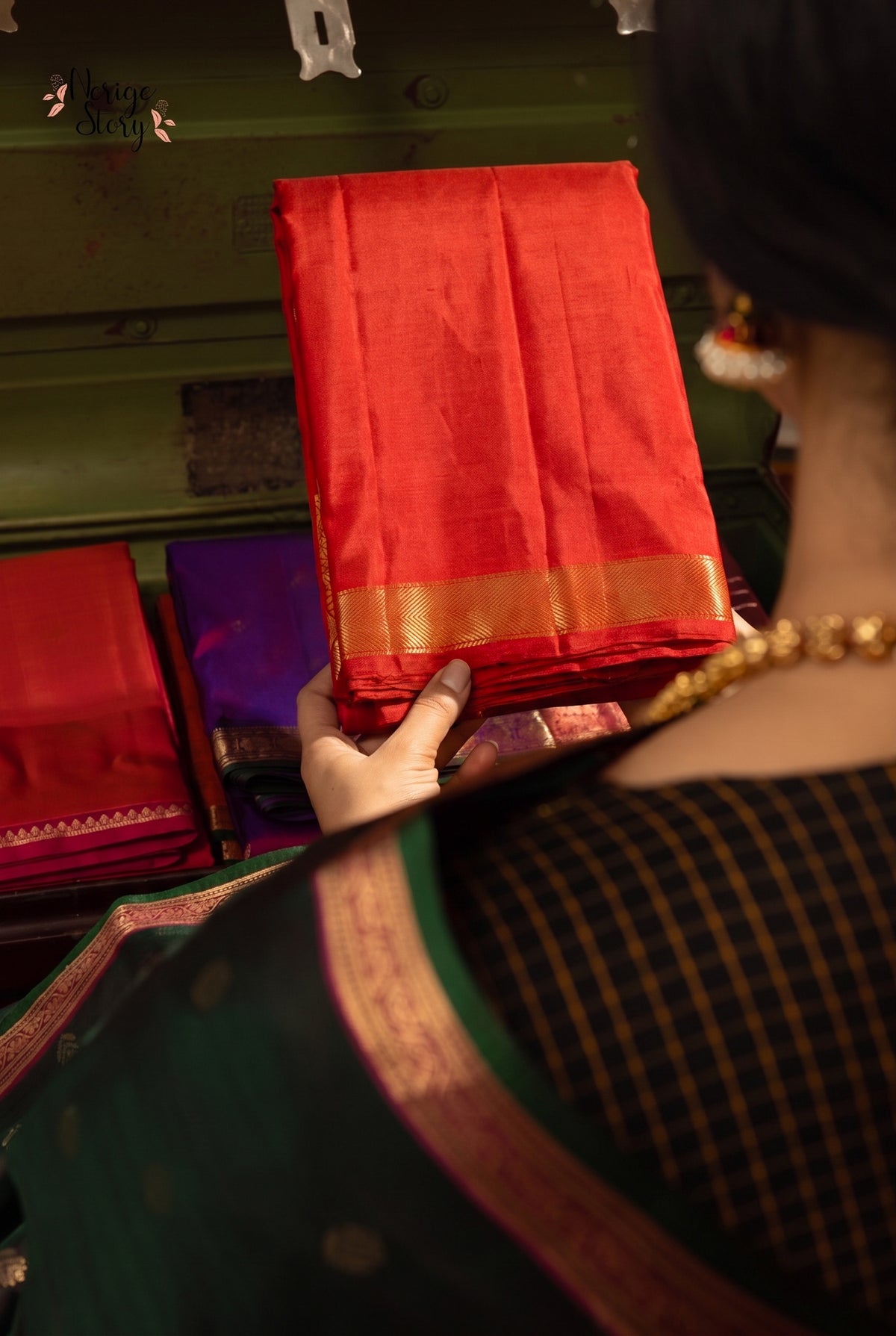 NAVNITHA (ನವನೀತಾ)
